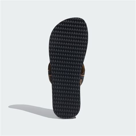 adidas Stabile 2.0 Flip Flops - Brown | adidas India