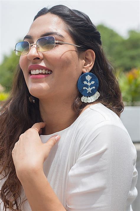 Get Coin Drop Indigo Round Earrings at ₹ 399 | LBB Shop