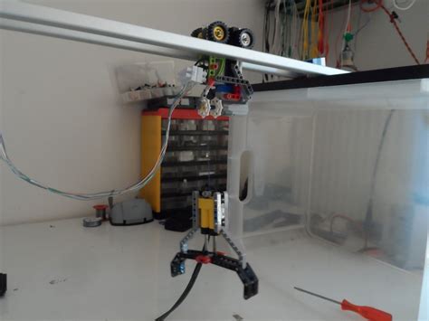 Claw Machine Design 的图像结果