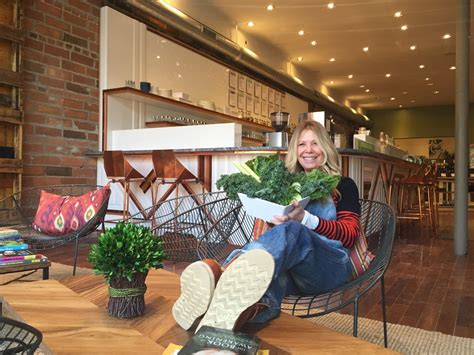 For St. Paul, Nina's Cafe owner's juice bar is just a start