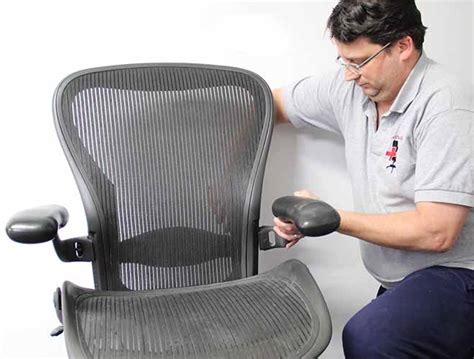 Computer Chair Repair 的图像结果