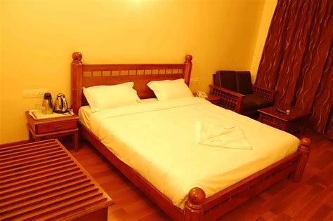 Starts at ₹2,688/night* - Book Raahat Inn Kodaikanal in Naidupuram ...