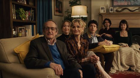 Kyra Sedgwick dishes on her very Jewish, very New York role in the new ...