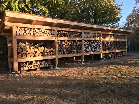 Rustic Log Shelf 的图像结果