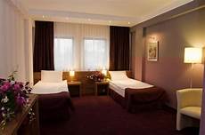 hotel swing cracovia hotel swing krak 243 w ul dobrego pasterza 124 hotele hotel swing cracovia hotel swing krak 243 w ul dobrego pasterza 124 hotele