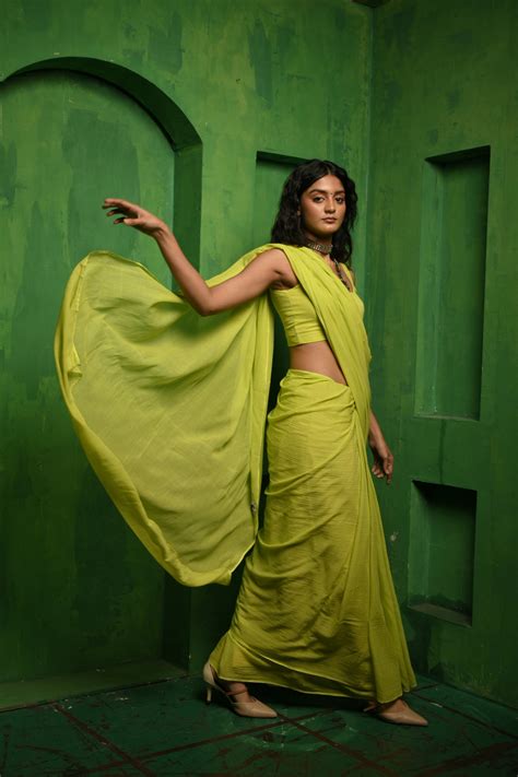 Lime Green Mul Modal Saree - Handloom Modern Saree
