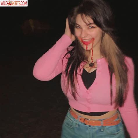 Sarah Lynne Marie / cutepicklegremlin4 / h0tdommymommygf / sarahlynnmarie.88 / sarahninjaqueen ...