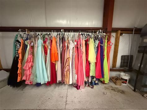 👗 Daddy-Daughter Dance and Prom Dress Extravaganza 👗 , 208 E Race St ...