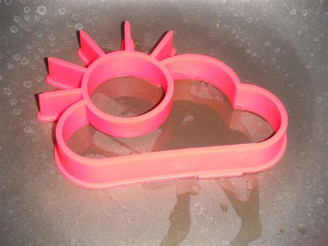 Britsy's Reviews: Review: Ozera Silicone Breakfast Egg Mold Ring