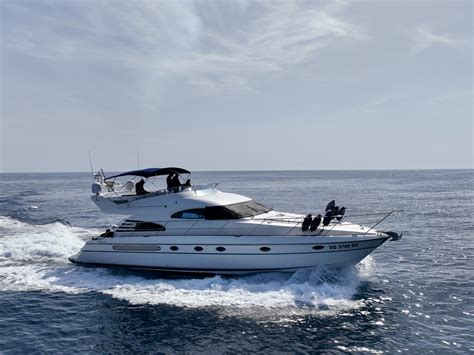 Fairline 55 Half day - The Thinking Traveller