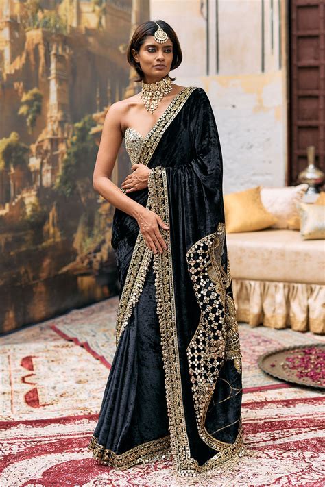 Maharani Saree Set – ITRH Clothings Pvt. Ltd