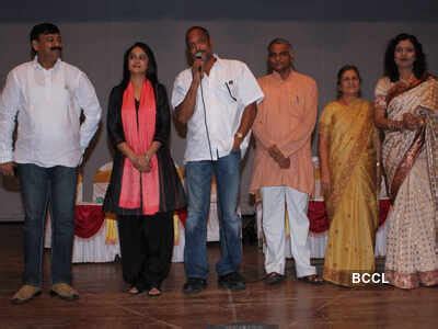 Mrinal Kulkarni and Nana Patekar during the press meet of a movie based ...