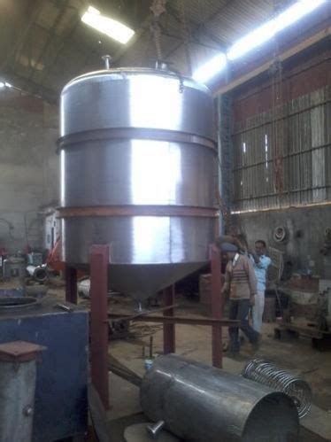 Stainless Steel Vertical Storage Tank Manufacturer, Supplier from ...