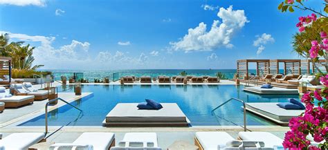 Travelling green: Top eco-friendly hotels worldwide | KAYAK IN