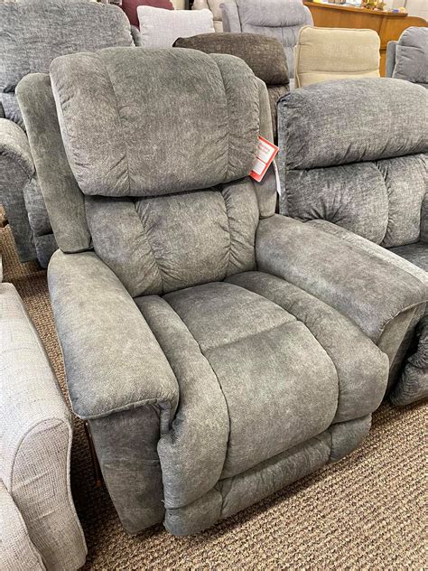 EGGERS FUNERAL HOME, FURNITURE & FLOORING - Rosholt SD - Hours ...