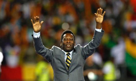 Football legend Pelé back in hospital to regulate medication