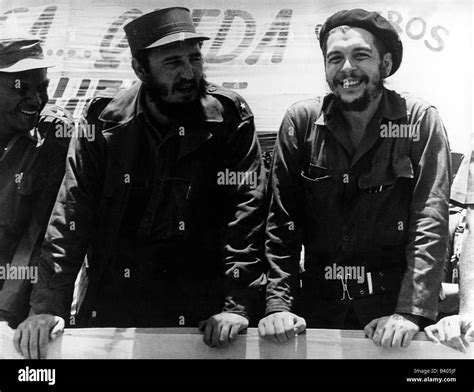 Castro, Fidel, * 13.8.1927, Cuban politician, leader of Cuba since 1959, with Ernesto Che ...