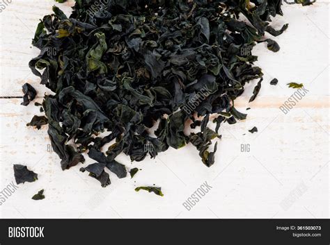Best Dried Wakame Seaweed at Gwen Mayer blog