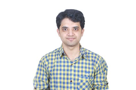 DESPU Faculty, Academic Experts and Teaching Excellence