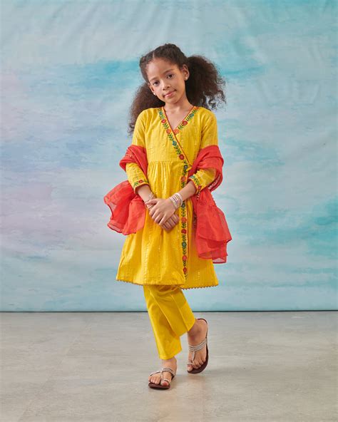 Traditional Indian Ethnic Wear Online for Boys & Girls | Cute Couture