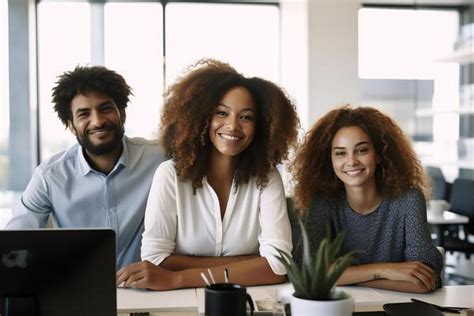 Employee 的图像结果