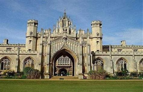 英国剑桥大学申请条件有哪些 都需要什么条件_蔚蓝留学网