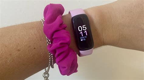 How to change the time on your Fitbit | Tom's Guide