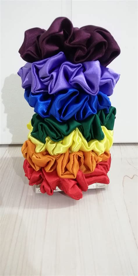 FANASSYY Acrylic Scrunchies and Headband Holder Stand – Clear Hair Clip ...