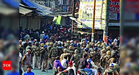 All 7 accused in murder of Meerut trader walk free | Meerut News ...