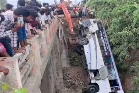 7 killed As Bus Carrying Marriage Party Plunges Into Canal Near Darsi ...