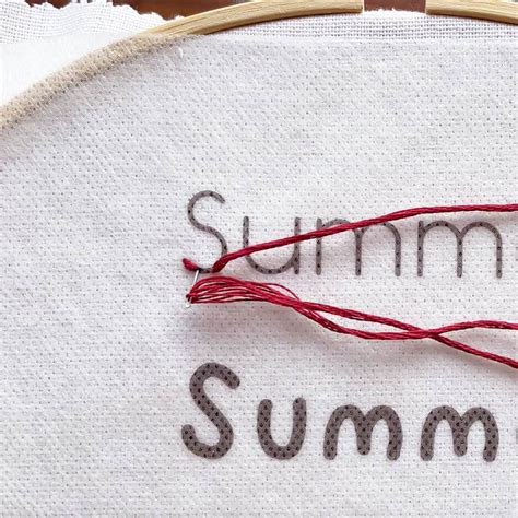 How to Embroider Letters Using a Machine 的图像结果