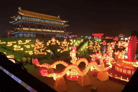 全上海最有中国年味的地方--2017年豫园灯会