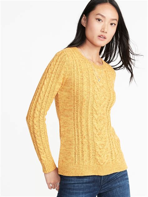 Cable-Knit Crew-Neck Sweater for Women | Old Navy