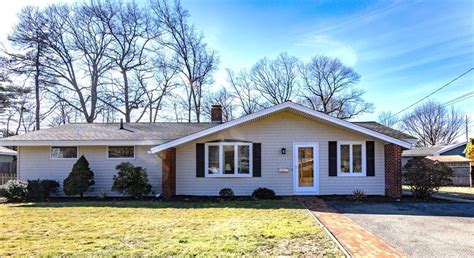 1 Mark Rd, Beverly, MA 01915 | Homes.com