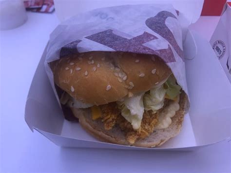 KFC, Doha - Gulf Mall North Rd - Restaurant Reviews, Phone Number ...