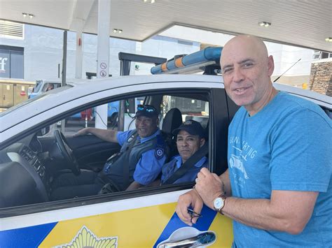 Cape Town Traffic Officers Inspire Hope With Kindness!