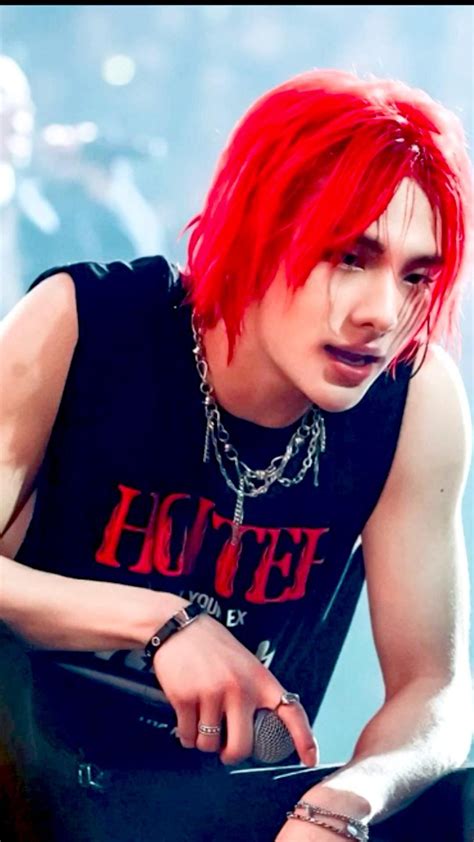 Hyunjin stray kids red hair – Artofit