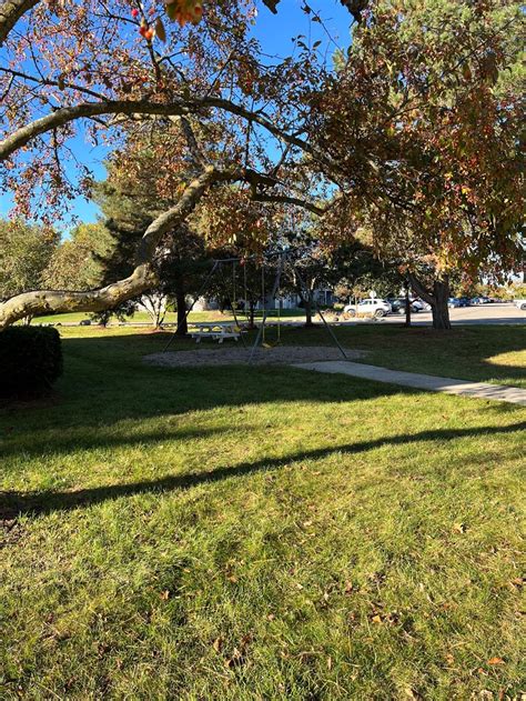 Gateway Apartments, 1070 Gateway Drive, Lapeer, MI - RentCafe