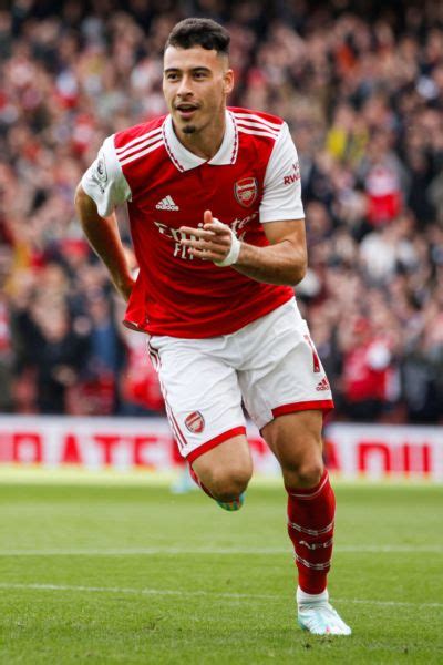 Jude Bellingham, Pedri, Bukayo Saka lead ESPN's 39 best male players ...