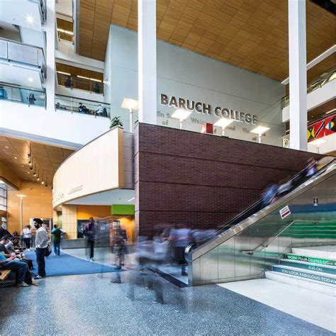 Baruch College | College of Distinction