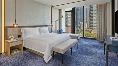 St. Regis Chicago Is In The Tallest Skyscraper Ever Designed By A Woman