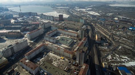 Путин держит под контролем вопросы развития Норильска, заявил Песков ...