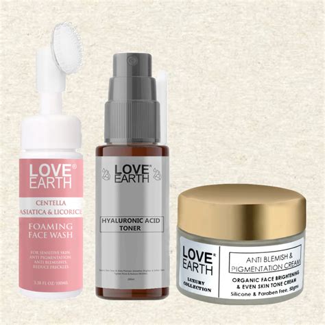 Love Earth Centella Asiatica & Licorice Foaming Face Wash 100ml,Hyalur