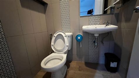 DRAGON XIV (Bangkok) - Hostel Reviews, Photos, Rate Comparison ...