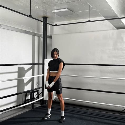 ‘Iron Girls 2’: Blood, Sweat & Boxing - ViuScene