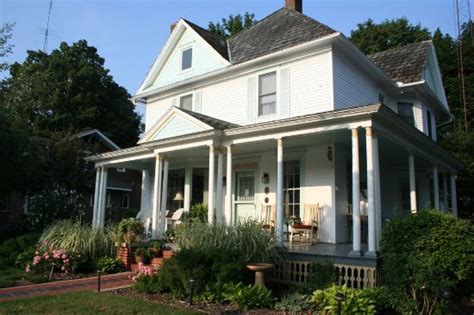 VARNS GUEST HOUSE (Middlebury) - B&B Reviews & Photos - Tripadvisor