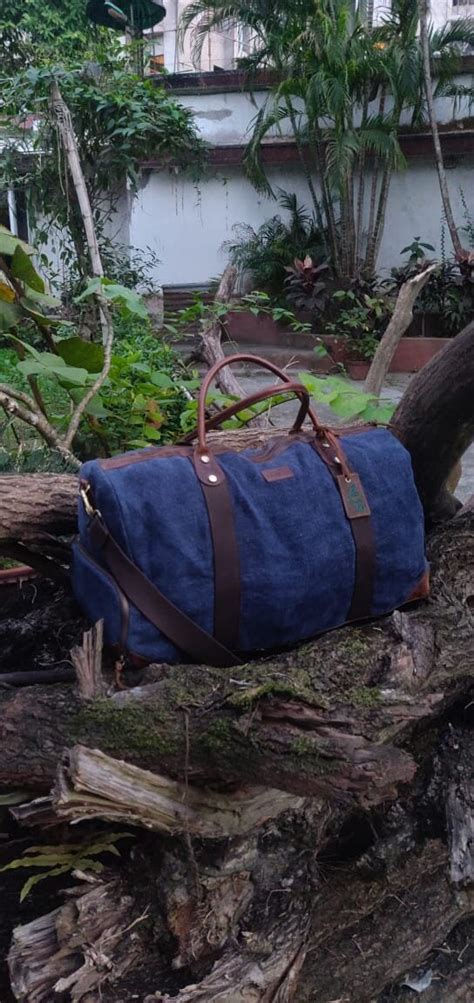 Duffels & Weekenders — The Burlap People