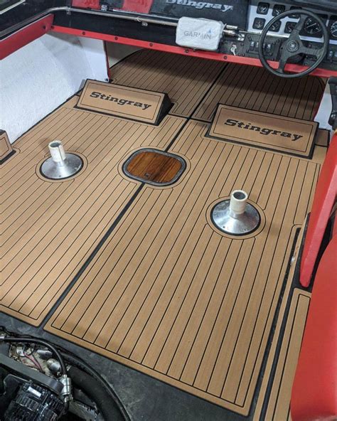 Stingray SeaDek Boat Flooring | ASI Decal and Sign Company