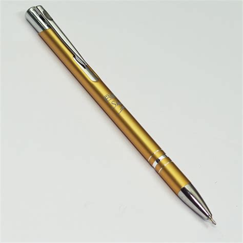 Flair SKIN Peach Color Body With Silver Clip Fine Tip Retractable Type ...