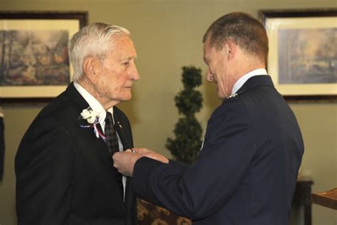 Former Detroit Arsenal Tank Plant worker and WWII vet awarded ...